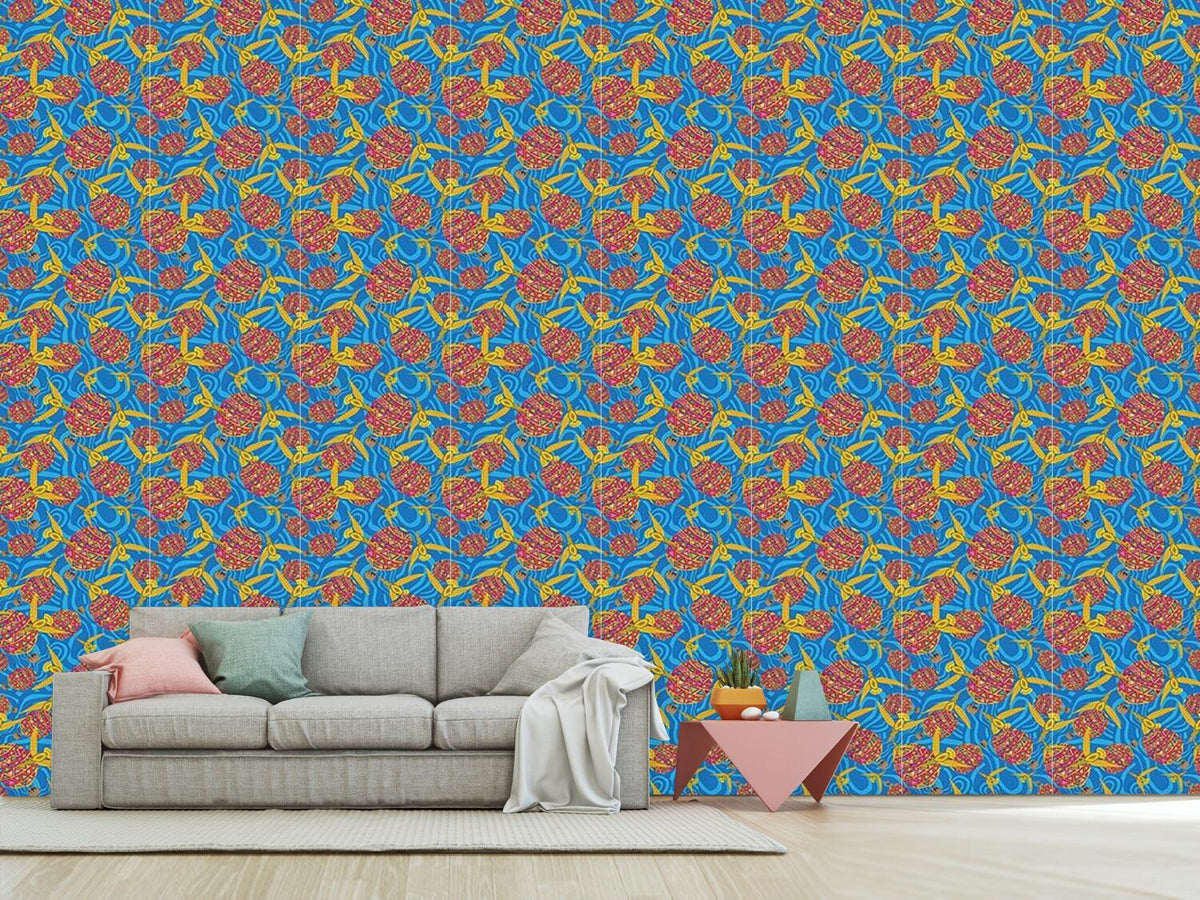 patterned-wallpaper-faberge-adventures
