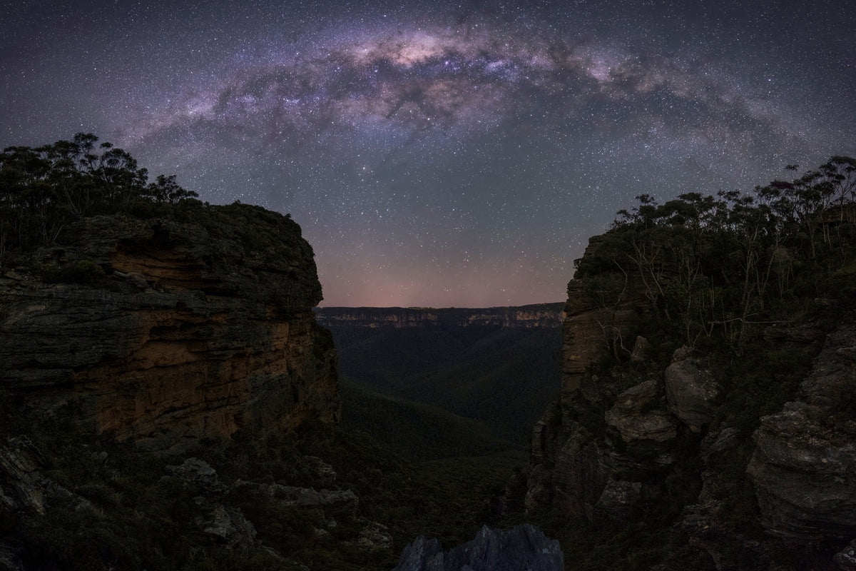 photo-wallpaper-night-sky-over-blue-mountains