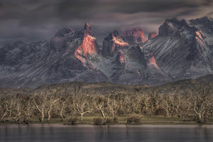 photo-wallpaper-below-the-peaks-of-patagonia-x