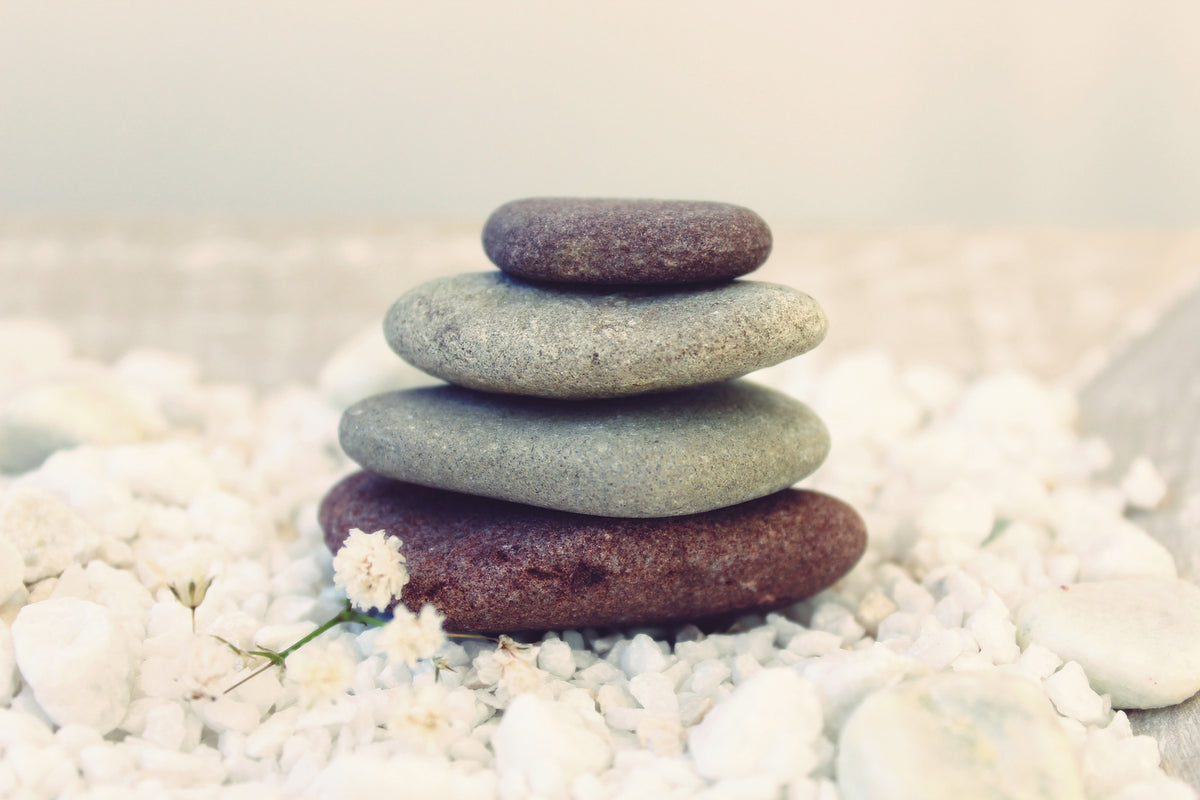 photo-wallpaper-stone-balance