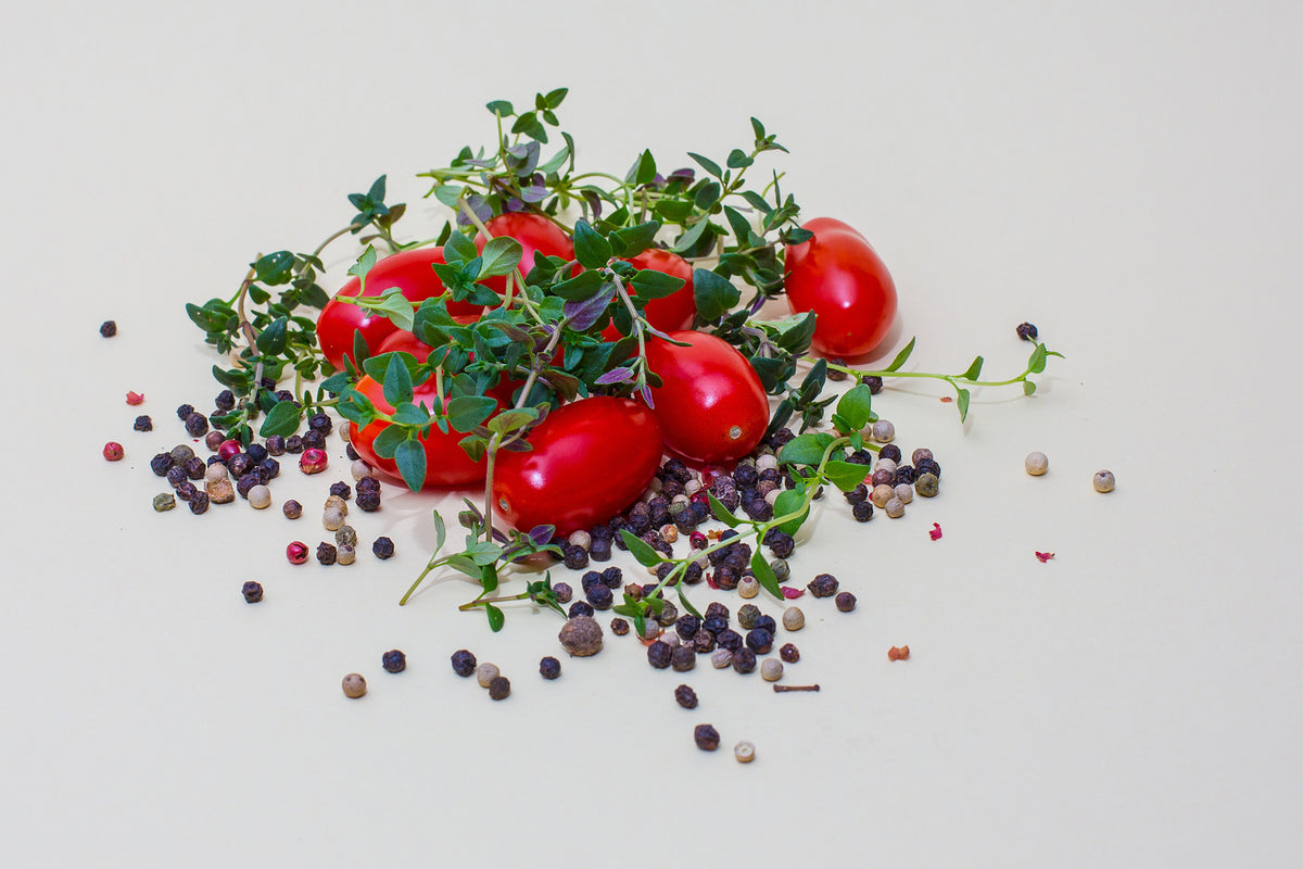 photo-wallpaper-tomatoes-and-thyme