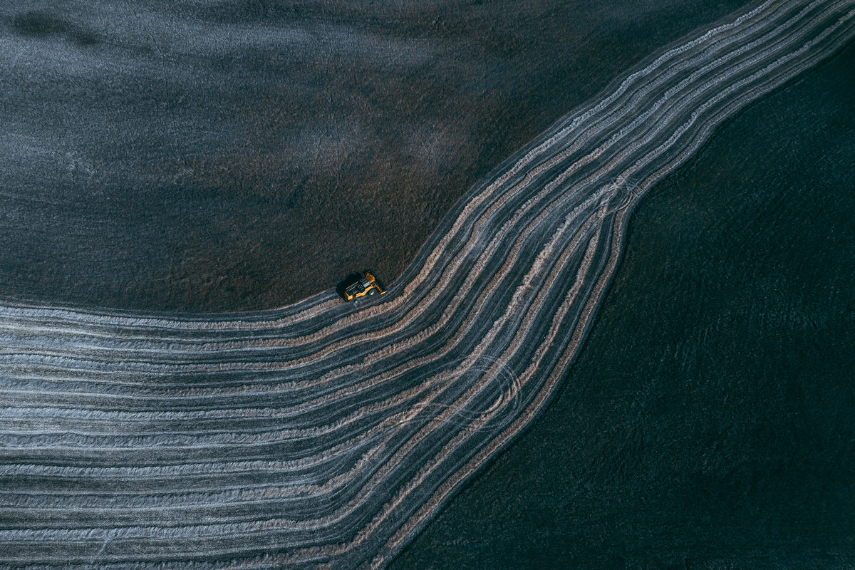 photo-wallpaper-series-tuscany-lines-and-curves-x