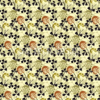 patterned-wallpaper-blooming-clover