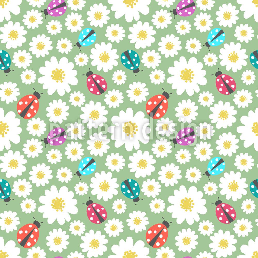 patterned-wallpaper-ladybugs-love-flowers