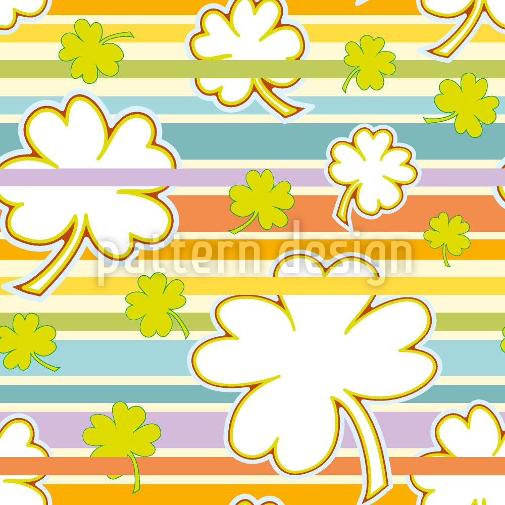 patterned-wallpaper-lucky-clover-on-stripes