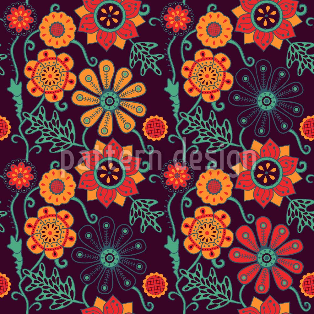 patterned-wallpaper-at-night-in-irinas-garden