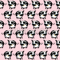 patterned-wallpaper-cuddle-cows