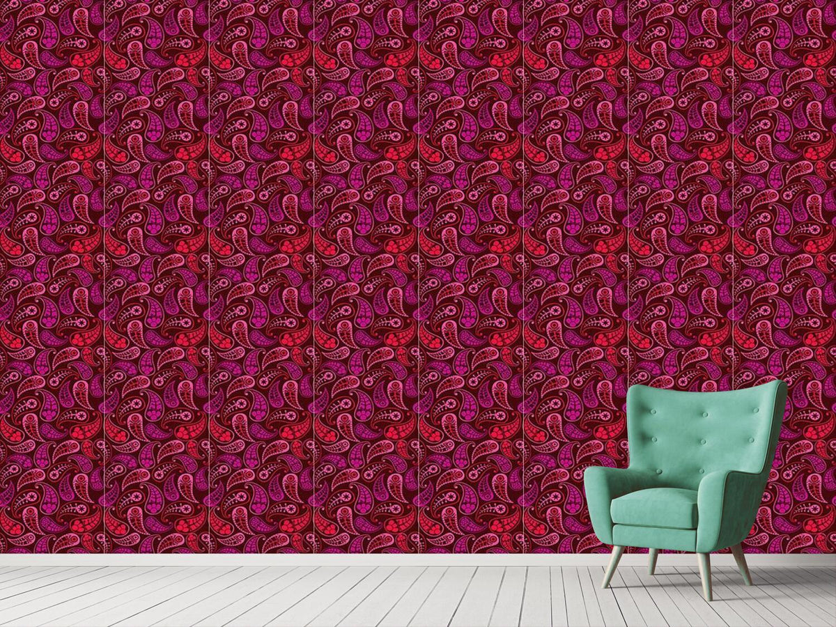 patterned-wallpaper-lovely-paisley