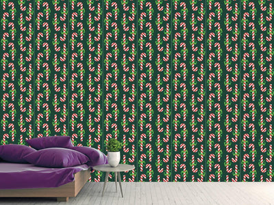 patterned-wallpaper-candy-canes-green