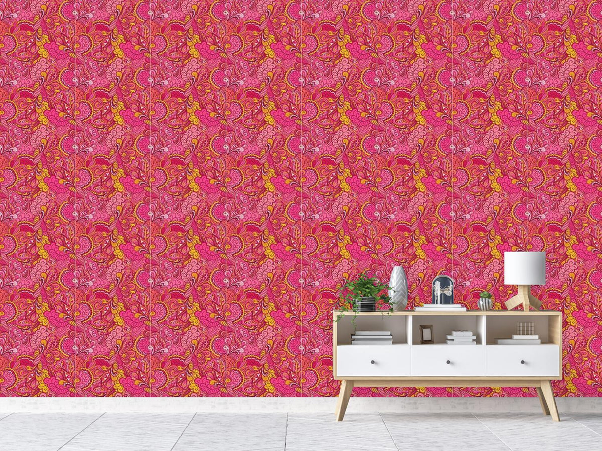 patterned-wallpaper-exotic-fantasies