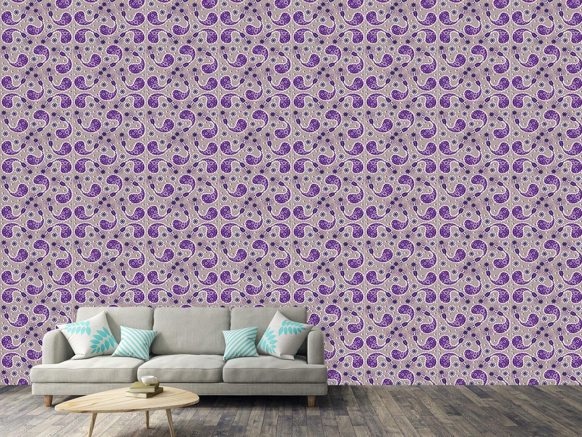 patterned-wallpaper-lace-paisleys