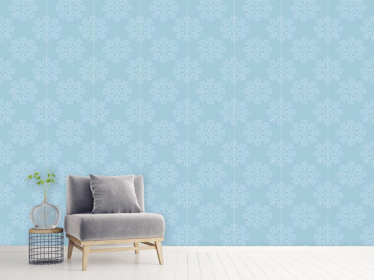 patterned-wallpaper-queen-of-snow