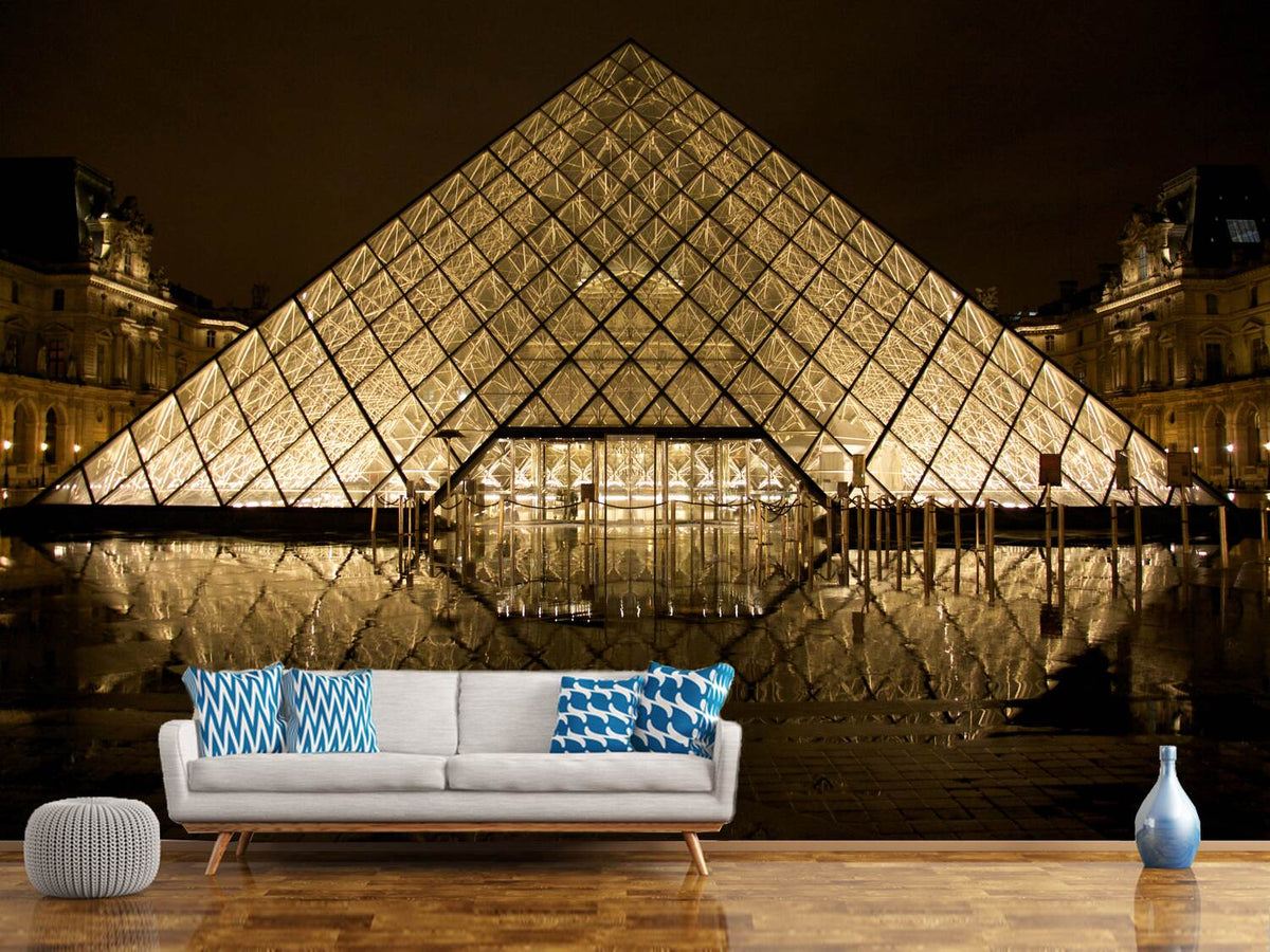 photo-wallpaper-at-night-at-the-louvre