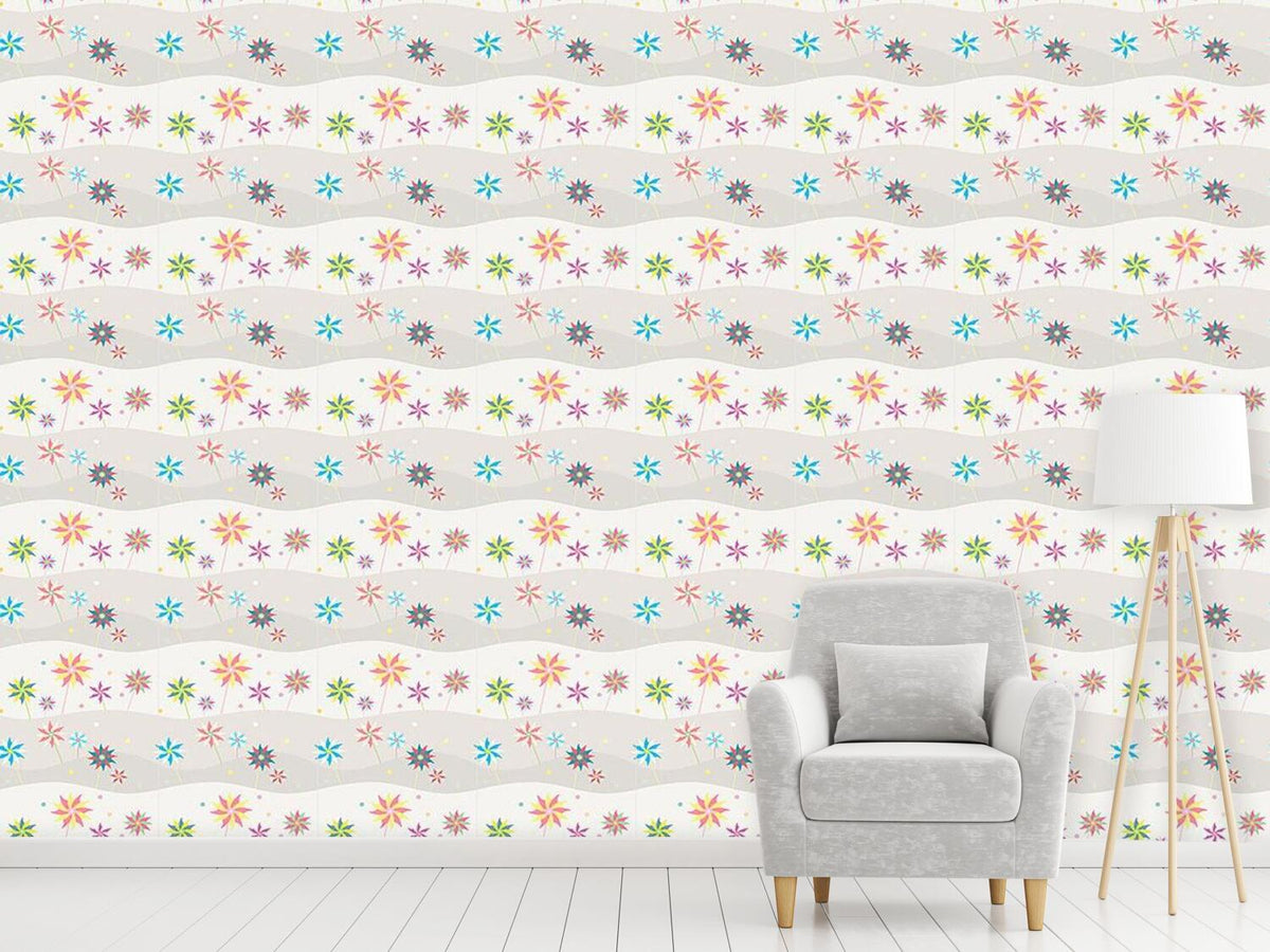 patterned-wallpaper-wind-wheels-on-vacation