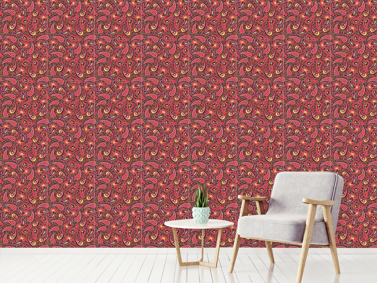 patterned-wallpaper-colourful-paisley