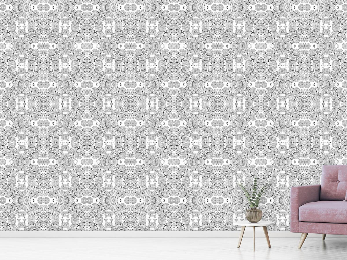 patterned-wallpaper-circulating-flowers