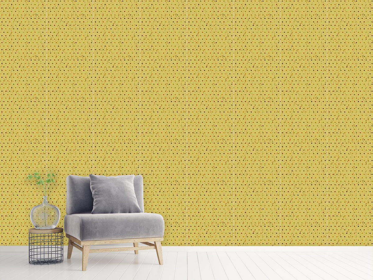 patterned-wallpaper-retro-polkadots