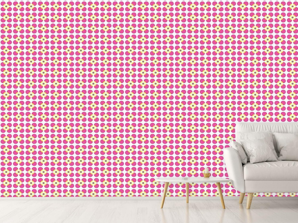 patterned-wallpaper-round-flower