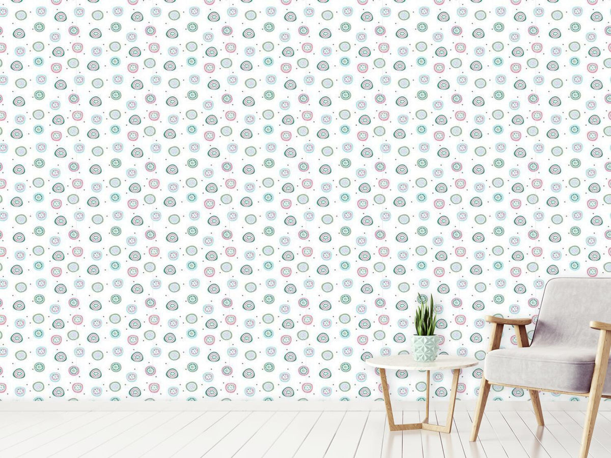 patterned-wallpaper-flowers-and-dots