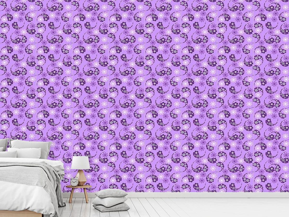 patterned-wallpaper-paisley-meets-flower