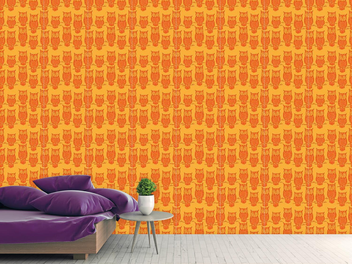 patterned-wallpaper-owl-look