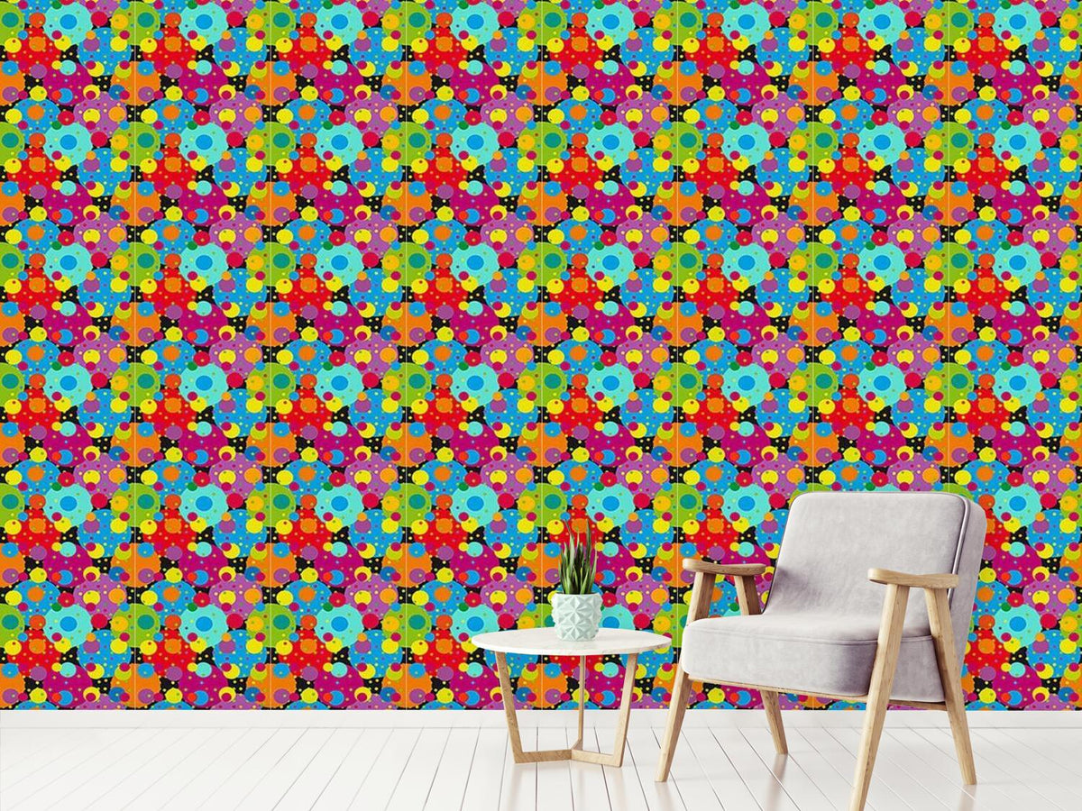 patterned-wallpaper-carneval-of-circles